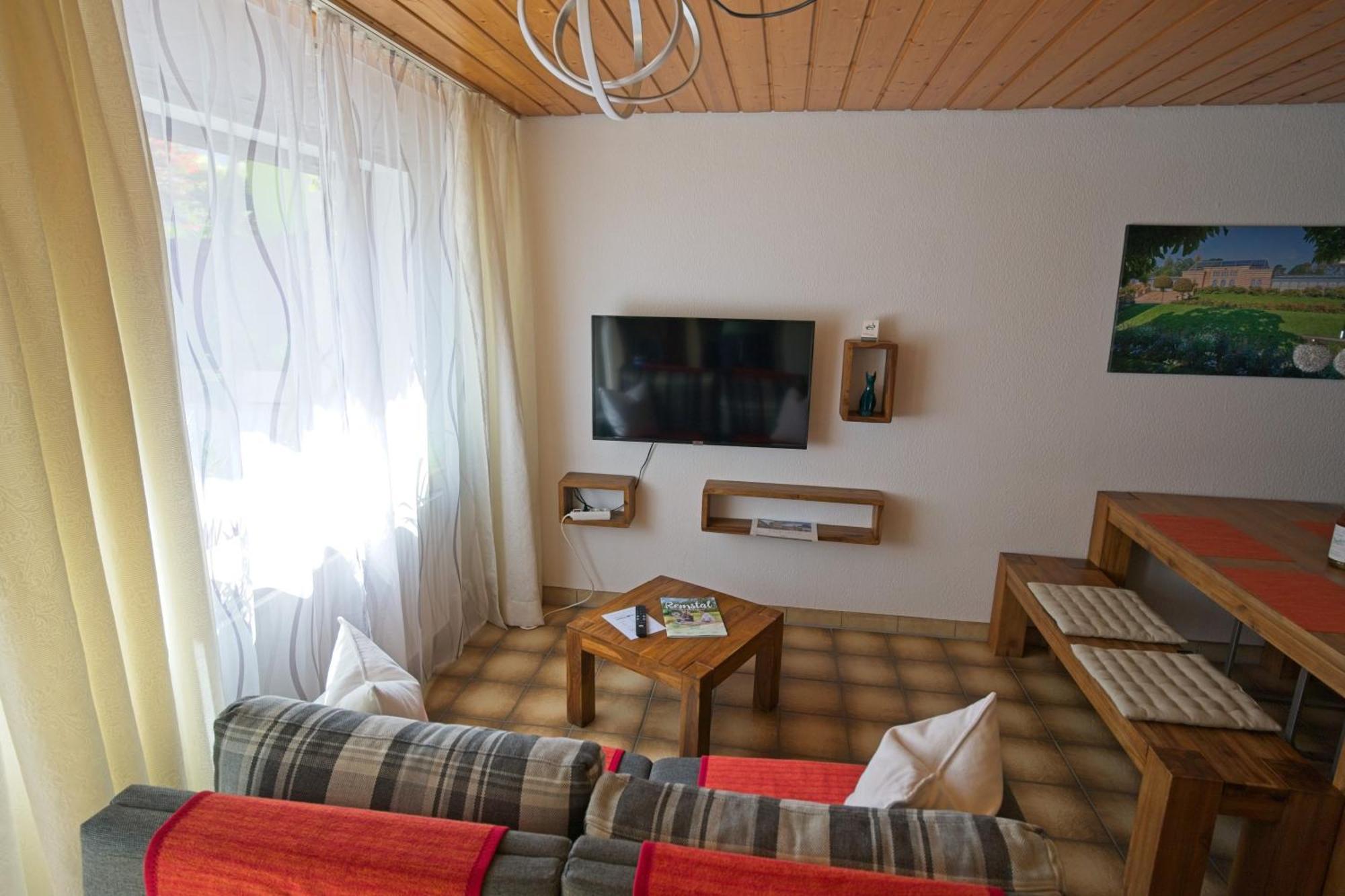 Ferienwohnung Erbachstrasse Waiblingen  ภายนอก รูปภาพ